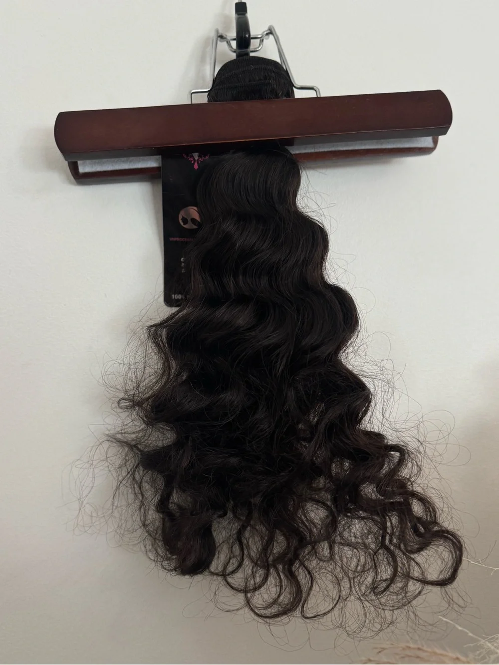 100% Human Hair Weft Extensions 18” Natural Black Wavy Hair